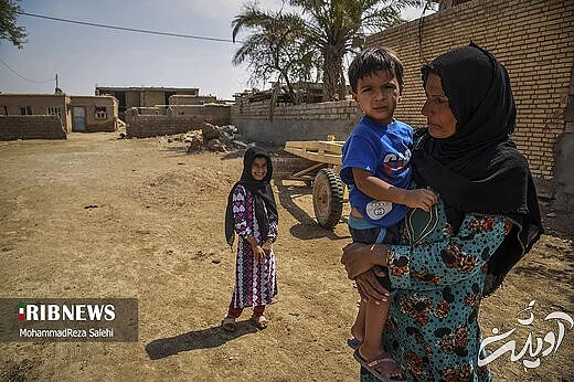 آبرسانی تانکرهای ارتش به روستاهای دشت آزادگان اهواز